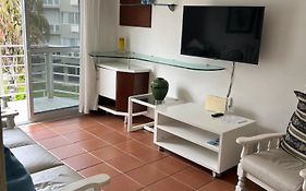 Apartamento Incrivel Em Cabo Frio Com Localizacao Privilegiada Ao Lado Da Praia Do Forte!